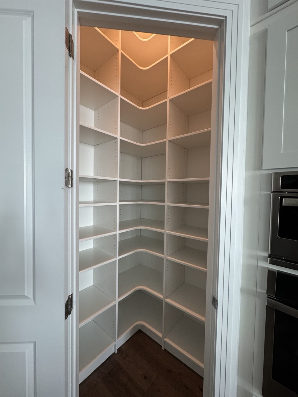 Pantry Storage System 7